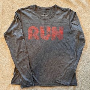 Brooks running long sleeve top